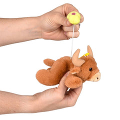 3.5" Mighty Quakes Highland Cow Backpack Clip - LLB Toys