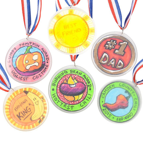 DESIGN YOUR OWN MEDALS (24PC/UN) LLB kids toys